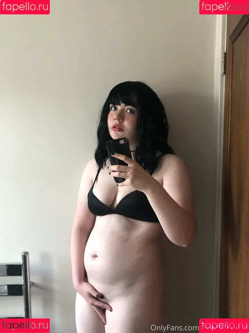 vampyfeedee Onlyfans Photo Gallery 