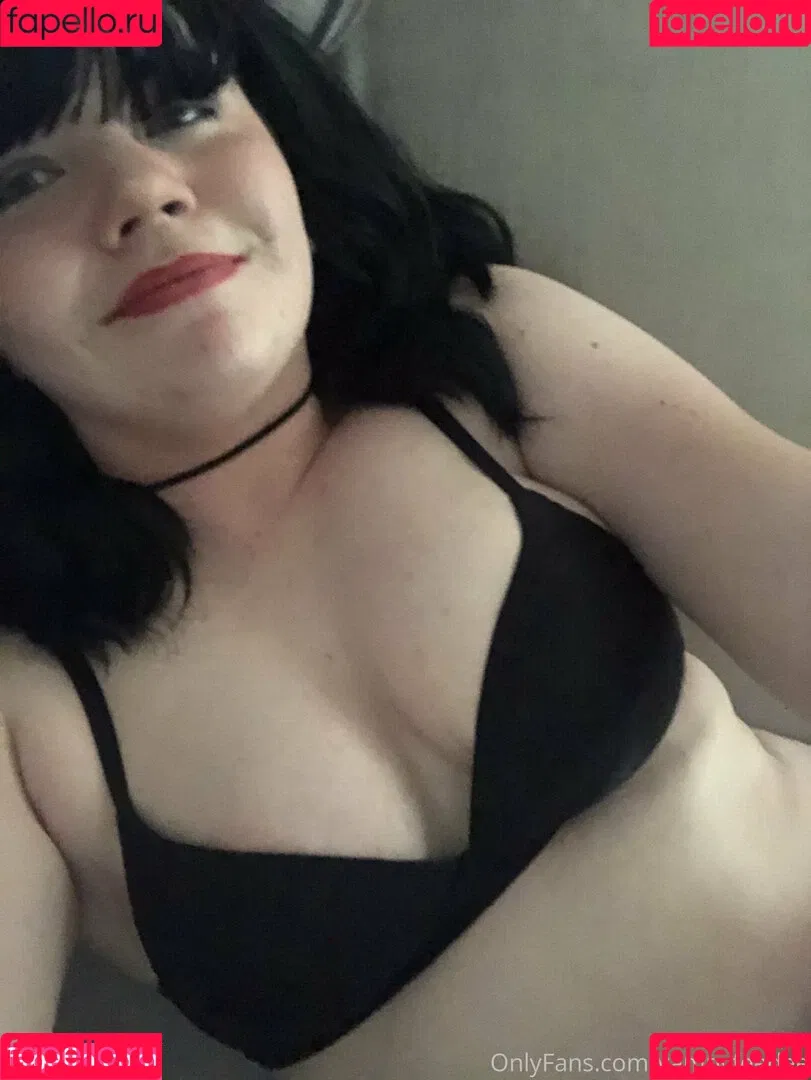 vampyfeedee Onlyfans Photo Gallery 