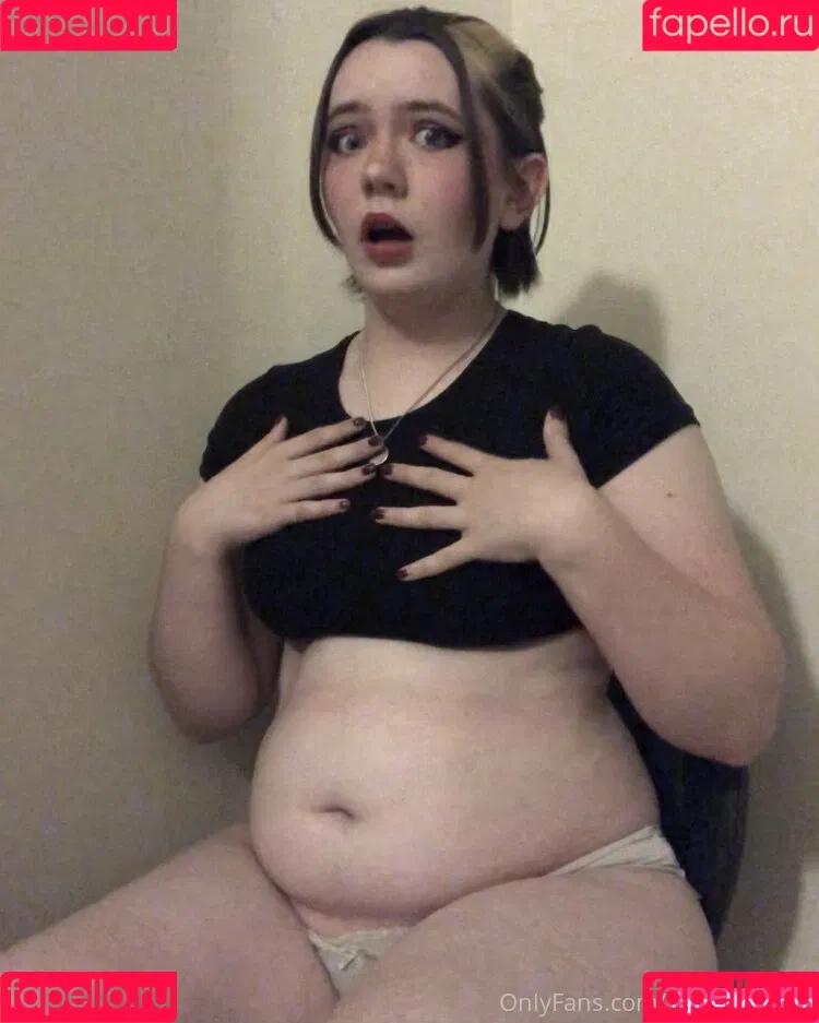 vampyfeedee Onlyfans Photo Gallery 