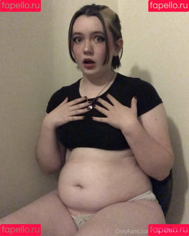 vampyfeedee Onlyfans Photo Gallery 