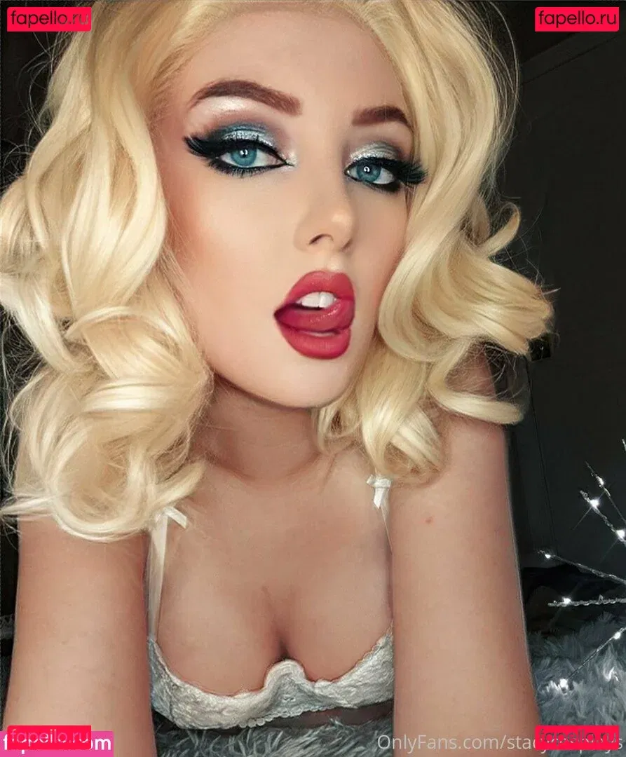 stacycosplays Onlyfans Photo Gallery 