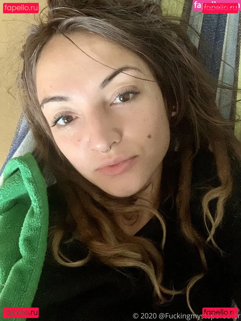 fuckingmystepbrother Onlyfans Photo Gallery 