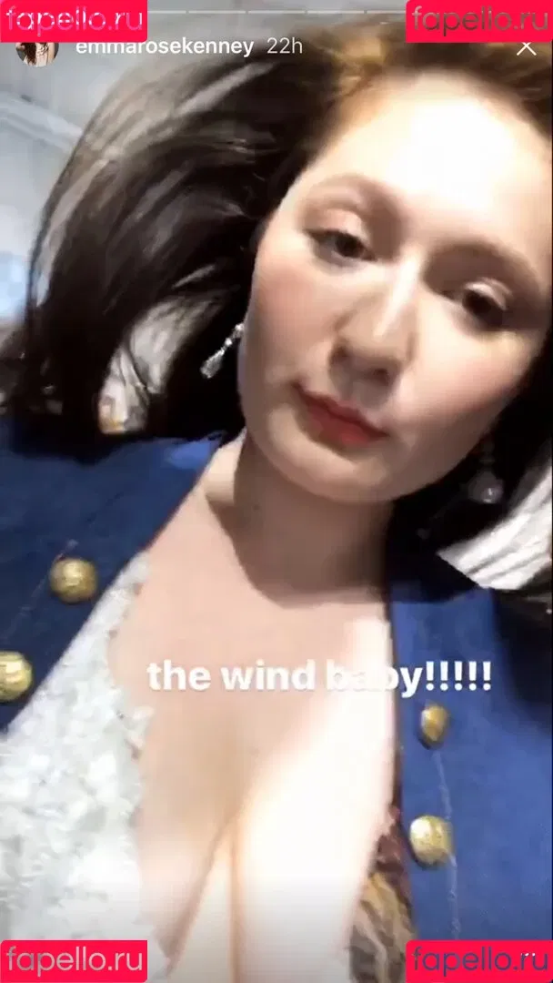 Emma Kenney Onlyfans Photo Gallery 
