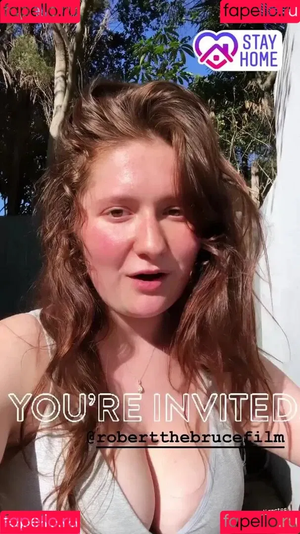 Emma Kenney Onlyfans Photo Gallery 
