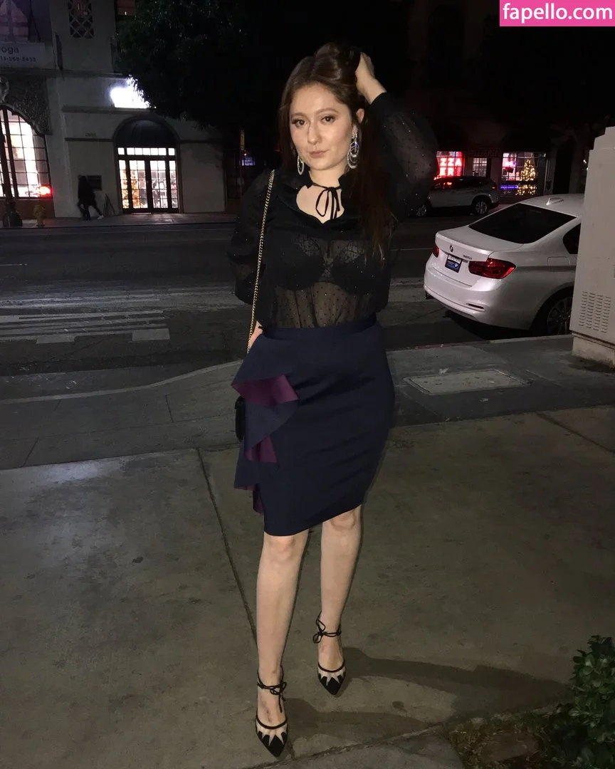 Emma Kenney Onlyfans Photo Gallery 