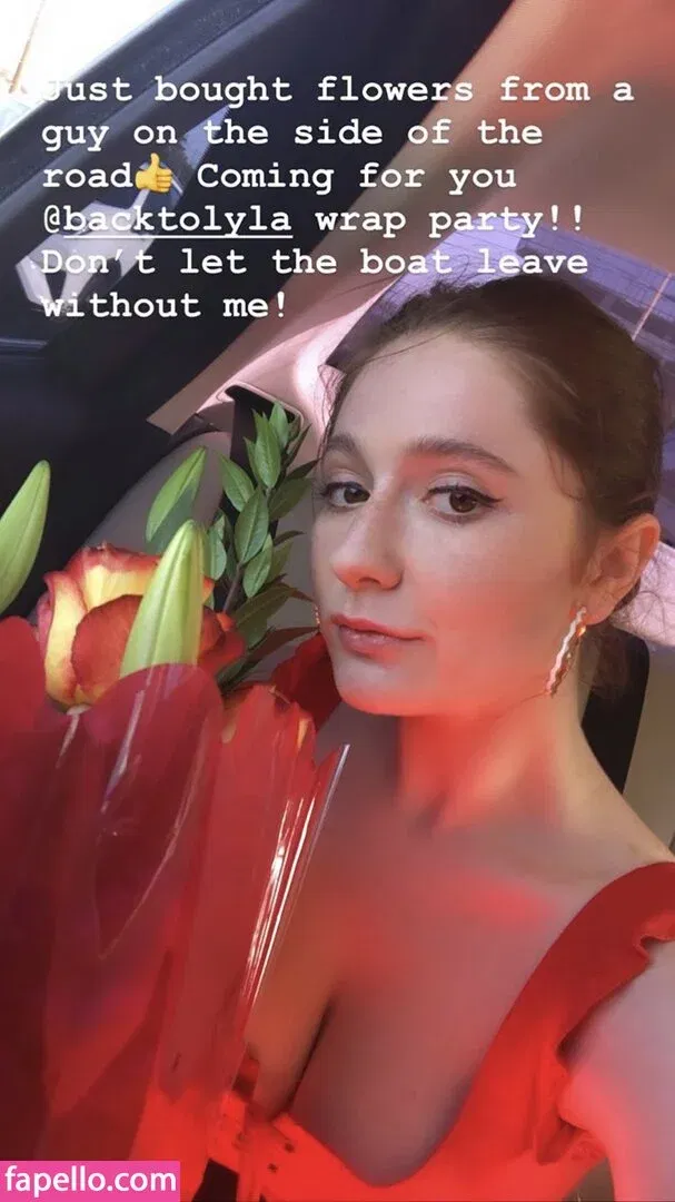 Emma Kenney Onlyfans Photo Gallery 