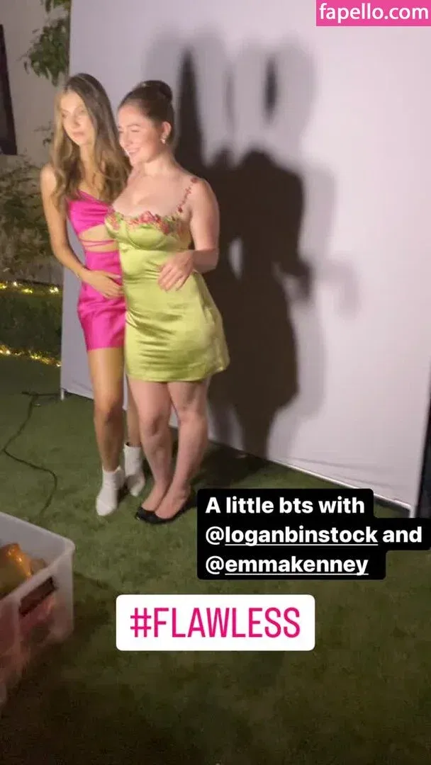 Emma Kenney Onlyfans Photo Gallery 