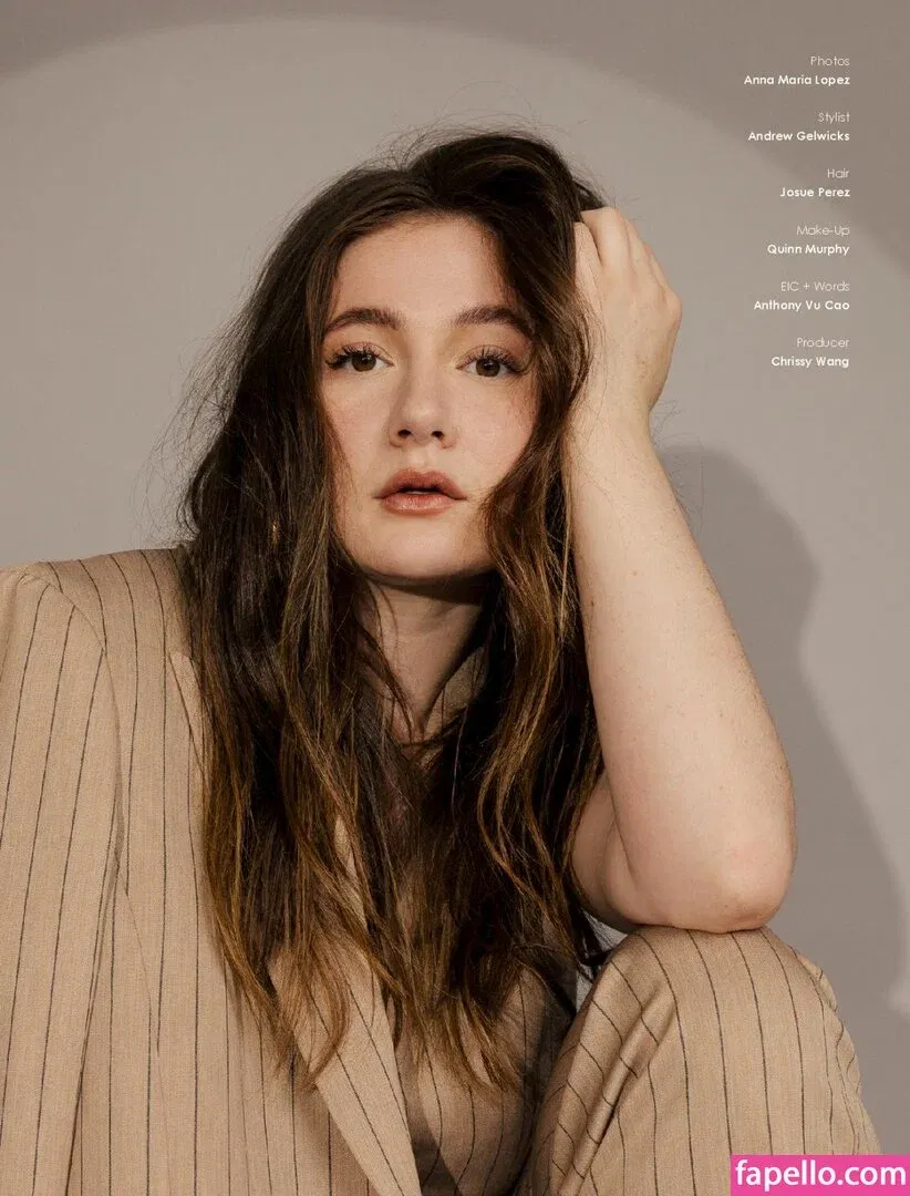 Emma Kenney Onlyfans Photo Gallery 