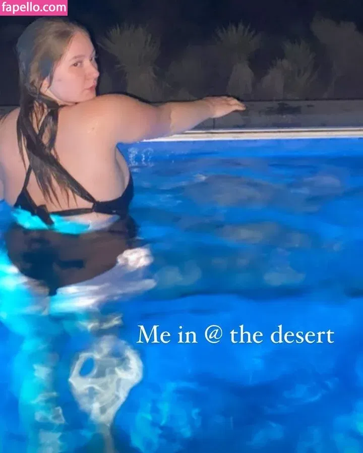 Emma Kenney Onlyfans Photo Gallery 