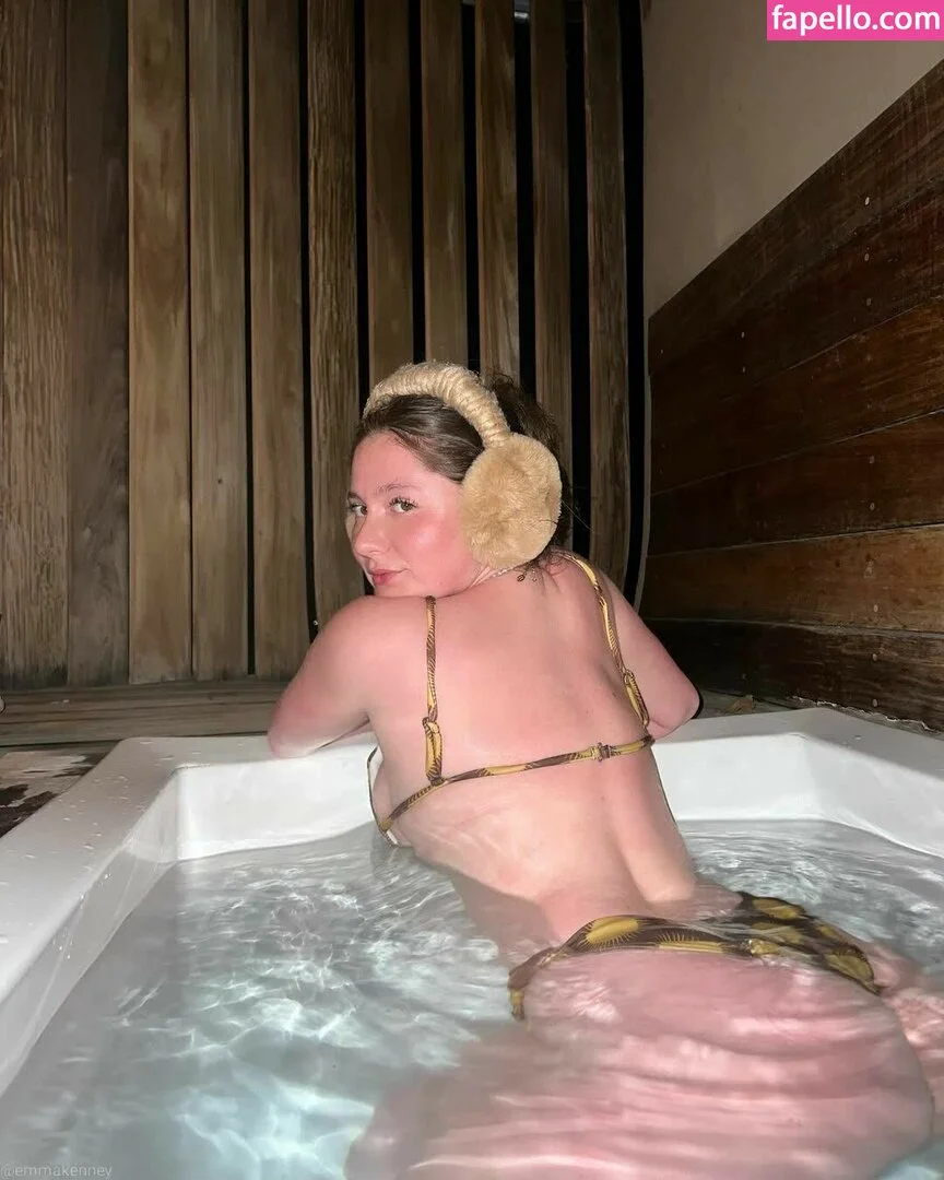 Emma Kenney Onlyfans Photo Gallery 