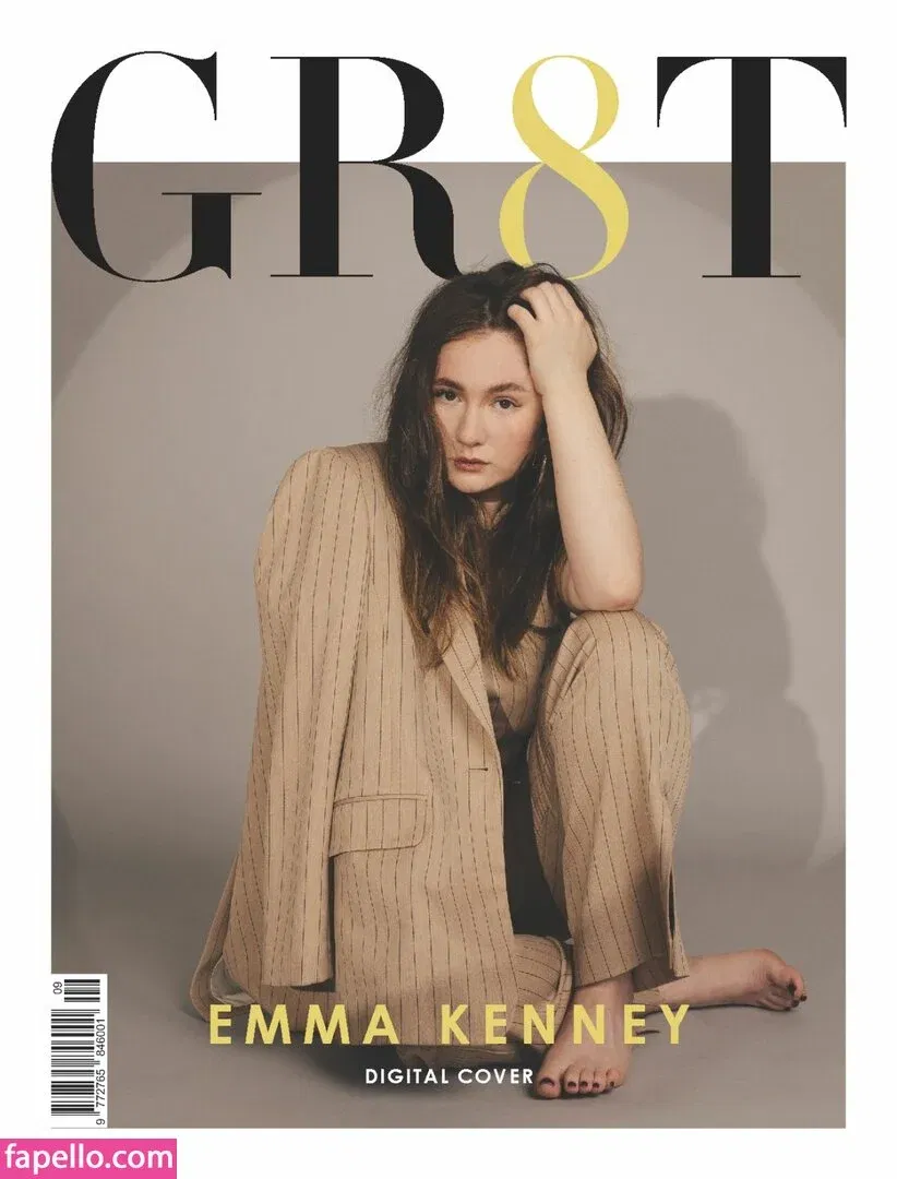 Emma Kenney Onlyfans Photo Gallery 