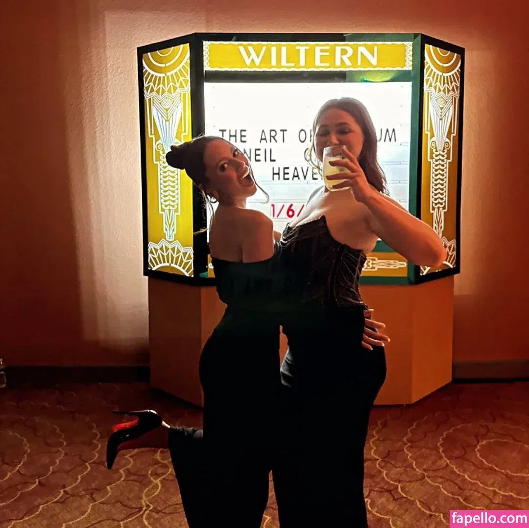 Emma Kenney Onlyfans Photo Gallery 