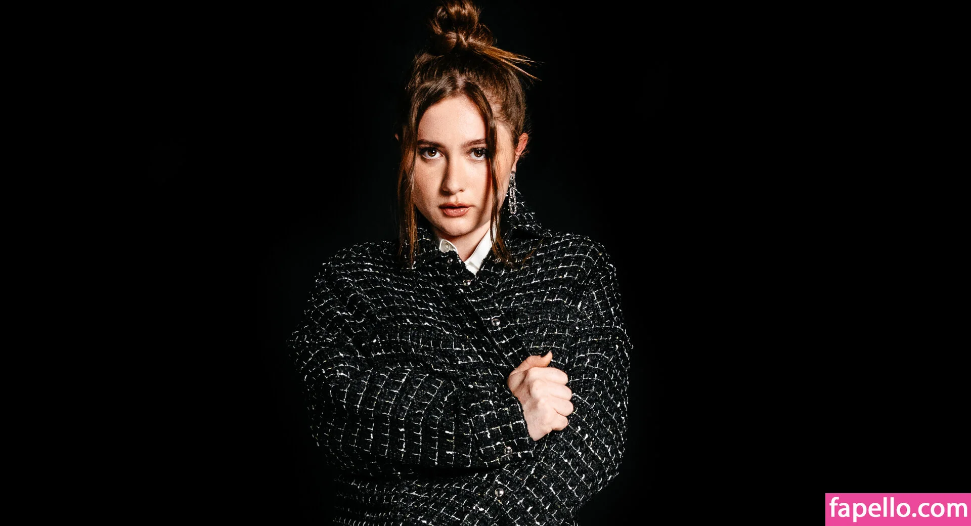 Emma Kenney Onlyfans Photo Gallery 