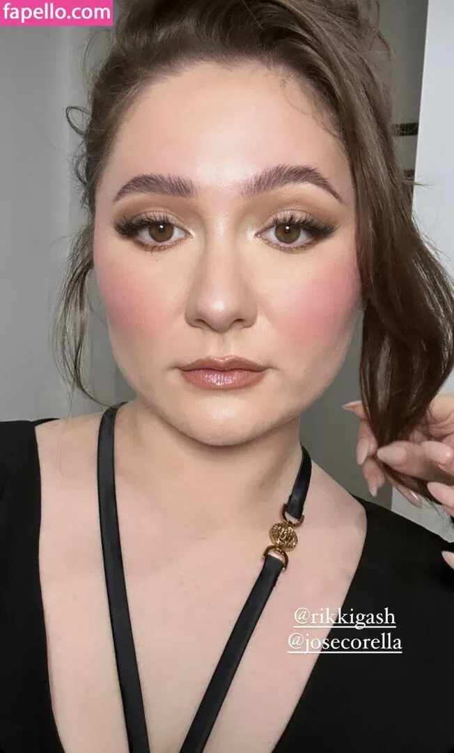 Emma Kenney Onlyfans Photo Gallery 