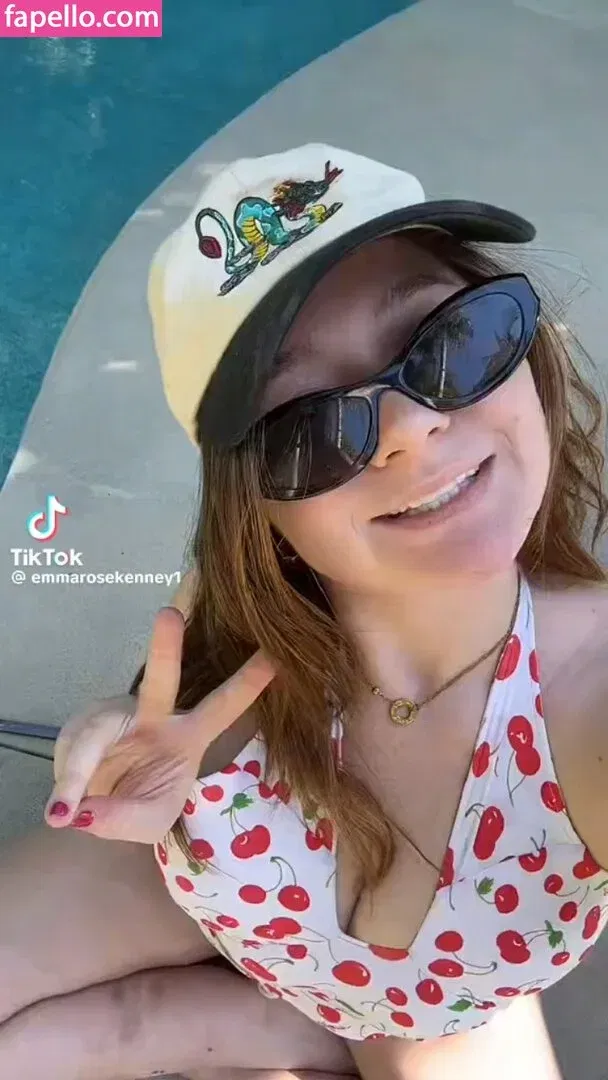 Emma Kenney Onlyfans Photo Gallery 