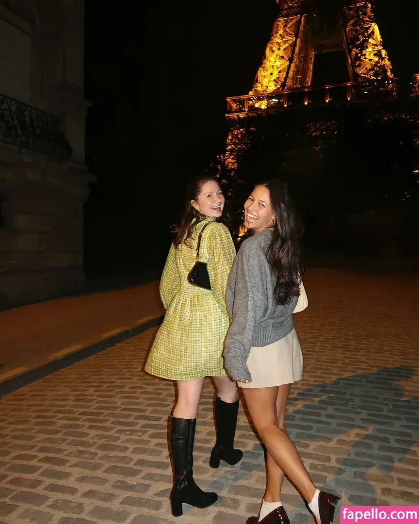 Emma Kenney Onlyfans Photo Gallery 