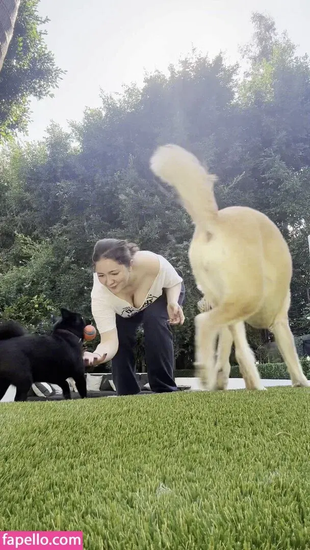 Emma Kenney Onlyfans Photo Gallery 