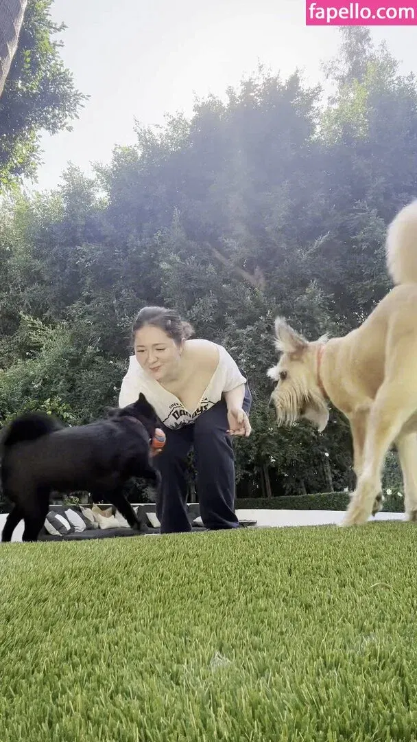 Emma Kenney Onlyfans Photo Gallery 