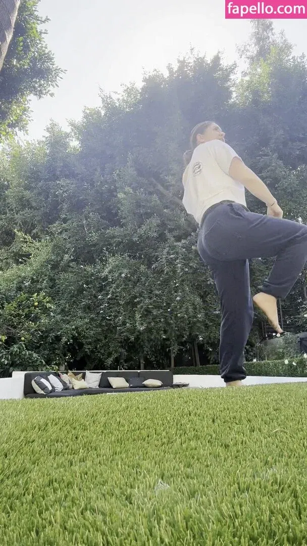 Emma Kenney Onlyfans Photo Gallery 