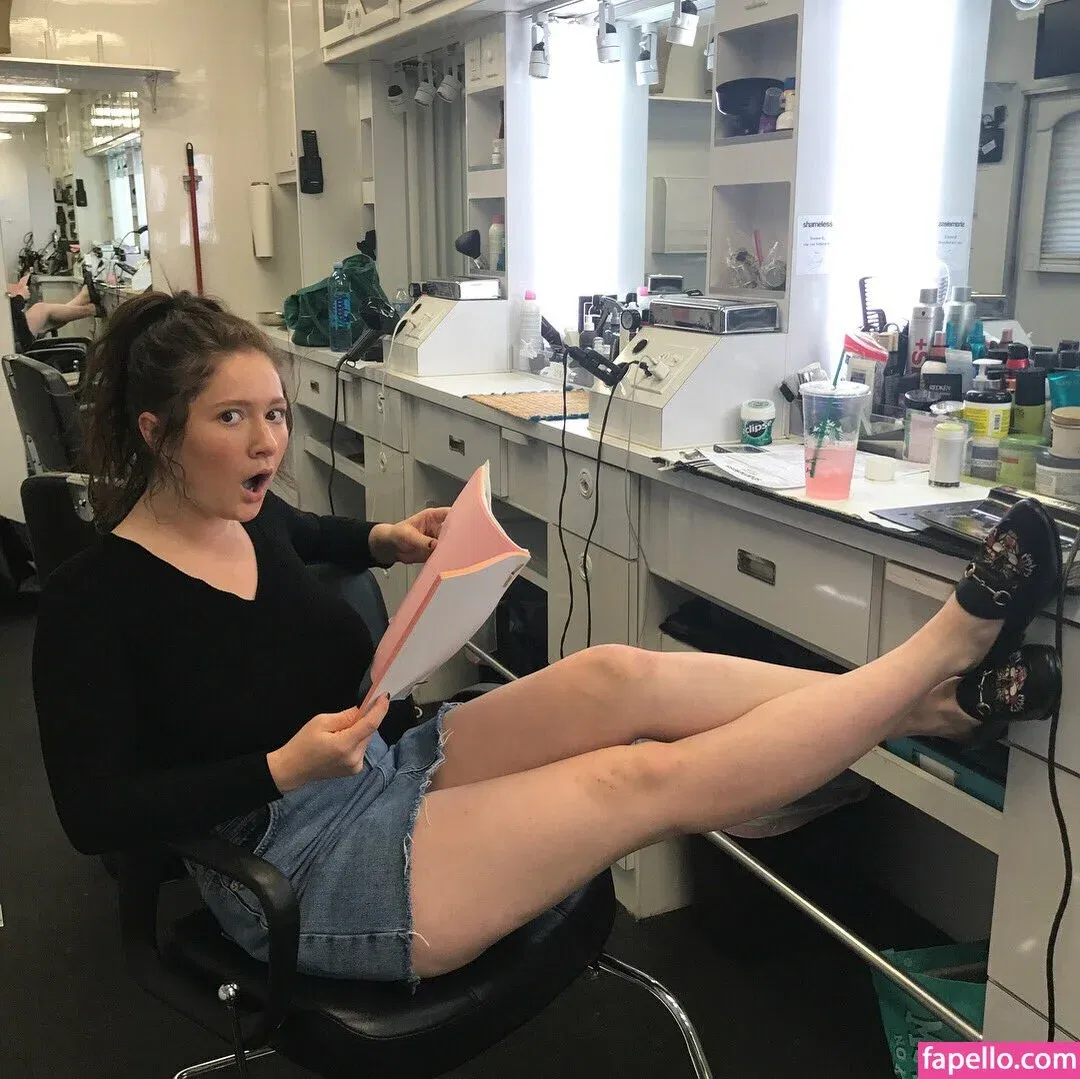 Emma Kenney Onlyfans Photo Gallery 