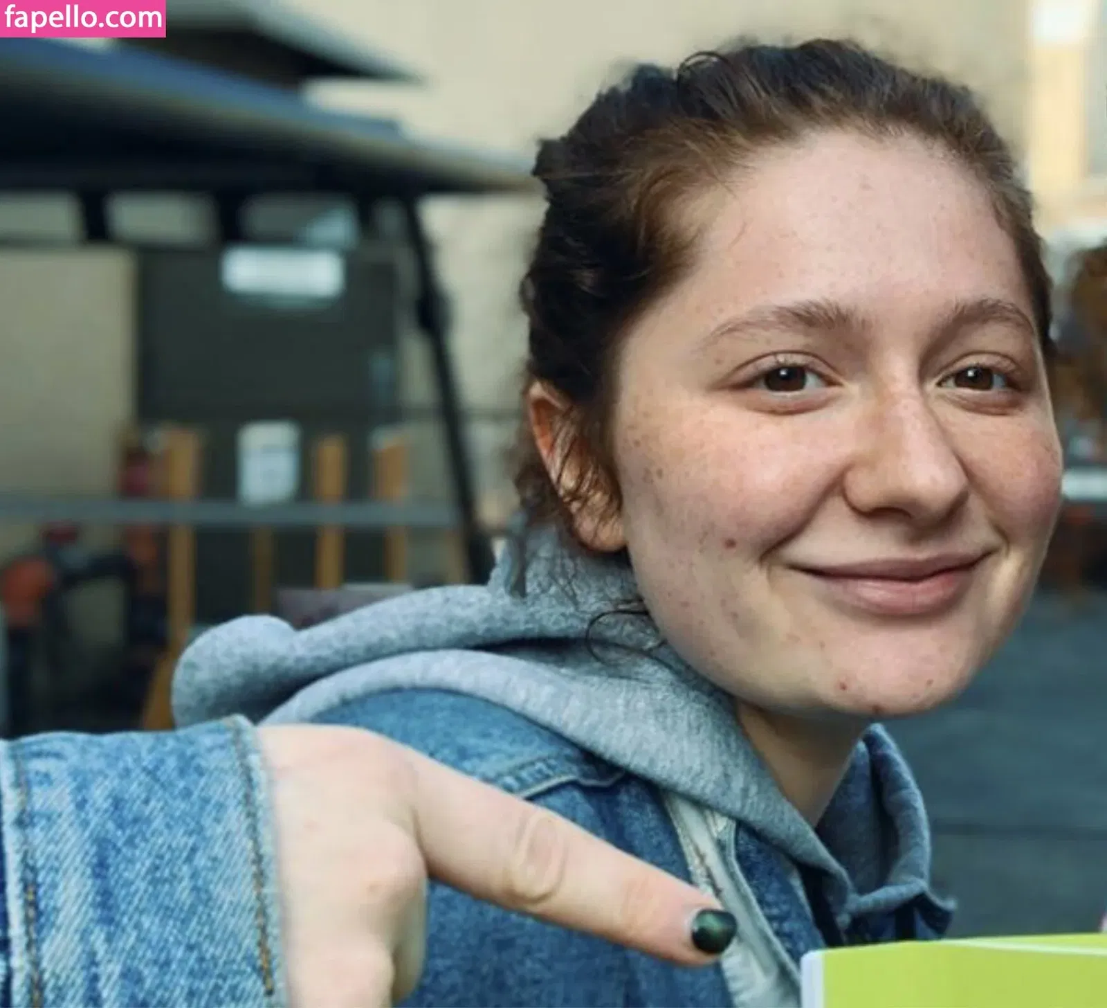 Emma Kenney Onlyfans Photo Gallery 