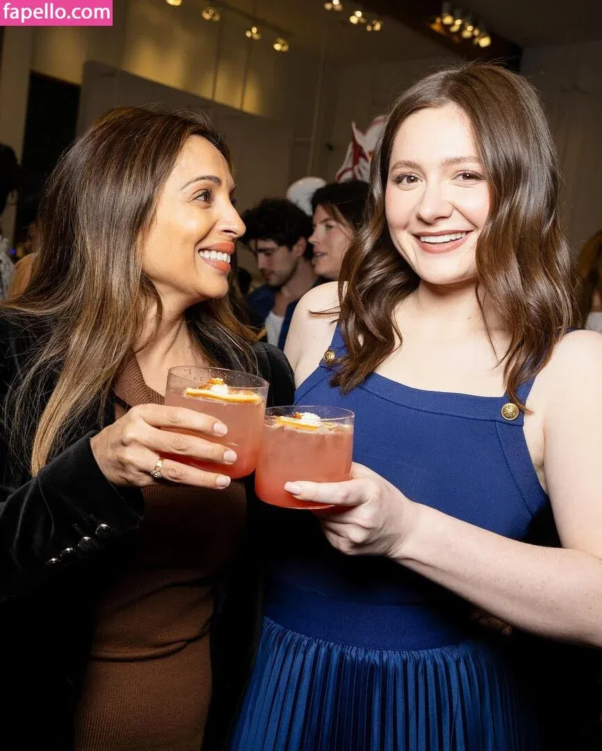 Emma Kenney Onlyfans Photo Gallery 