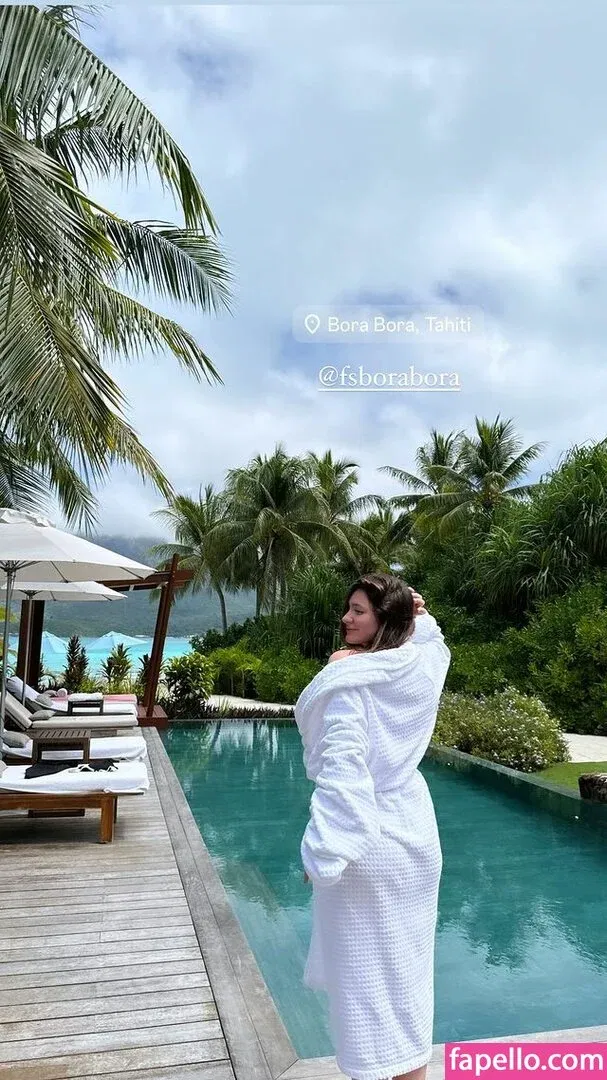 Emma Kenney Onlyfans Photo Gallery 