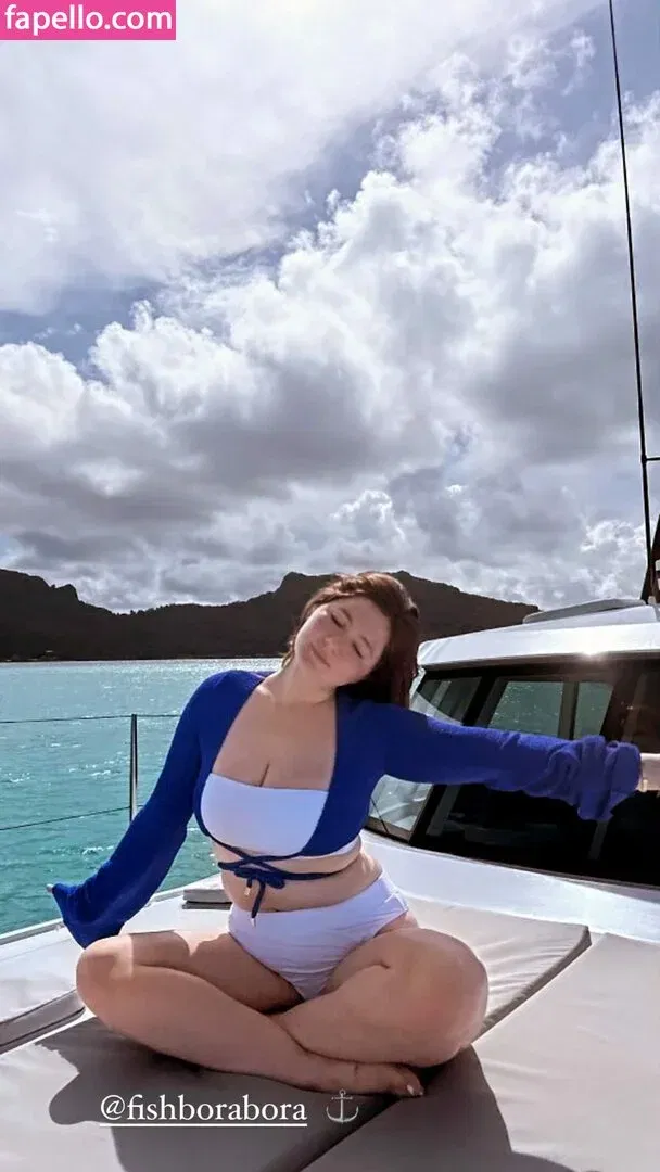 Emma Kenney Onlyfans Photo Gallery 