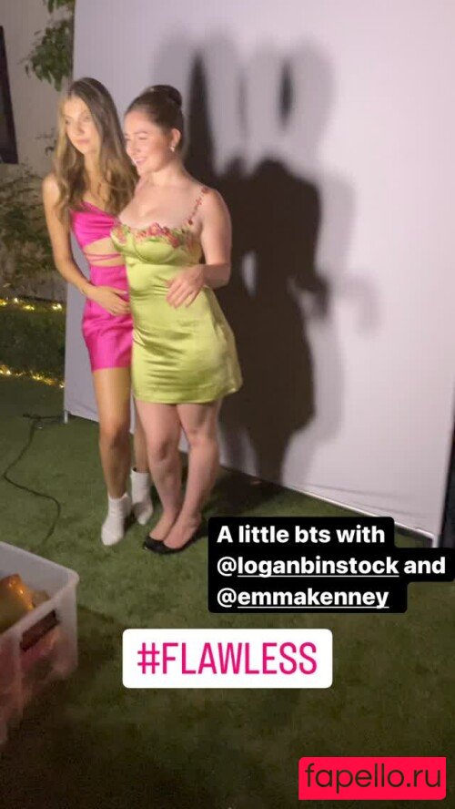 Emma Kenney Onlyfans Photo Gallery 