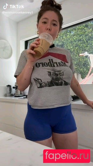 Emma Kenney Onlyfans Photo Gallery 