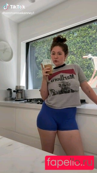 Emma Kenney Onlyfans Photo Gallery 