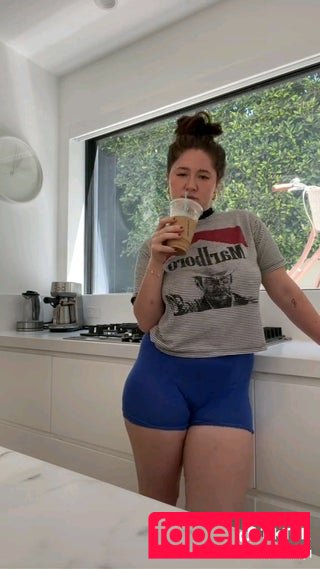 Emma Kenney Onlyfans Photo Gallery 