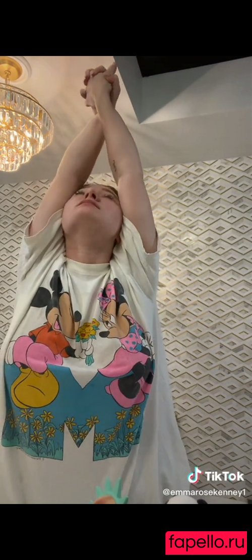 Emma Kenney Onlyfans Photo Gallery 