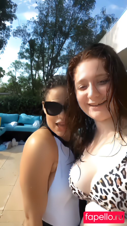 Emma Kenney Onlyfans Photo Gallery 