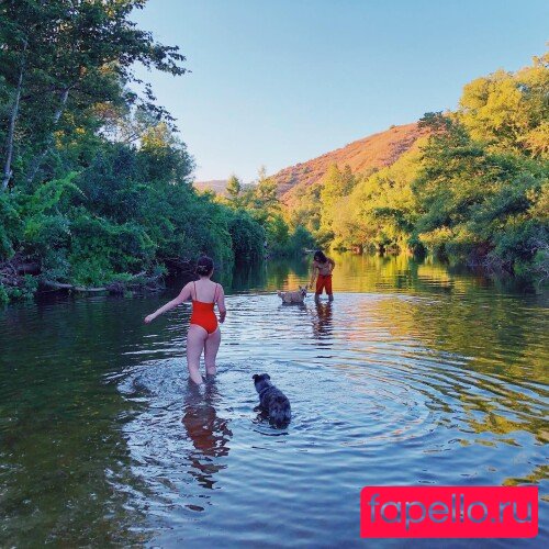 Emma Kenney Onlyfans Photo Gallery 