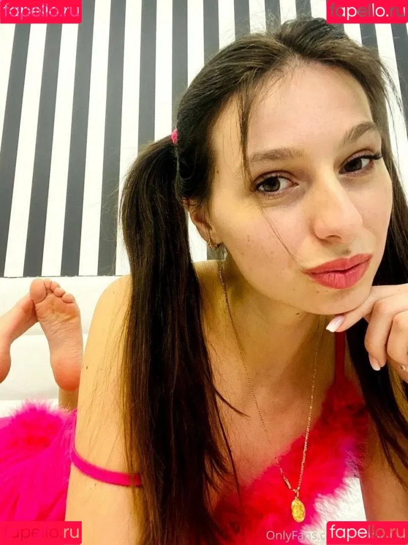 Darina Rey Onlyfans Photo Gallery 