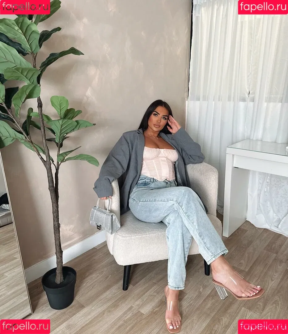 ambsphillips Onlyfans Photo Gallery 