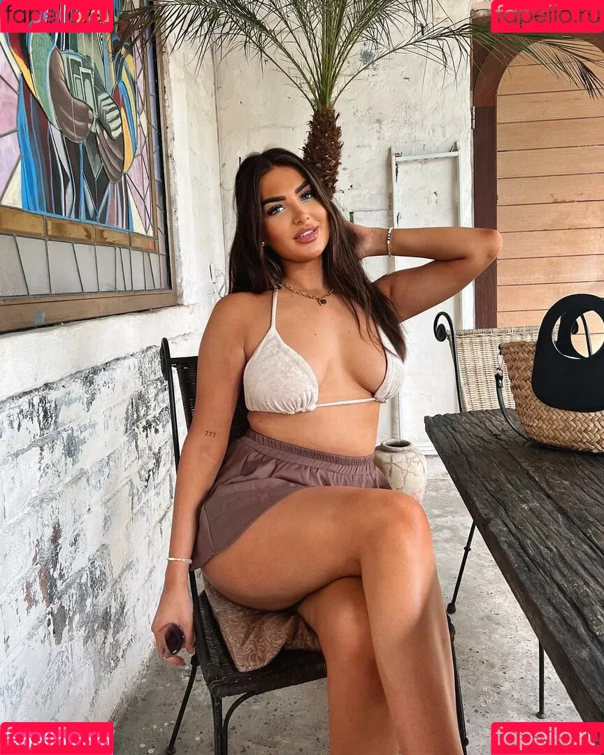 ambsphillips Onlyfans Photo Gallery 