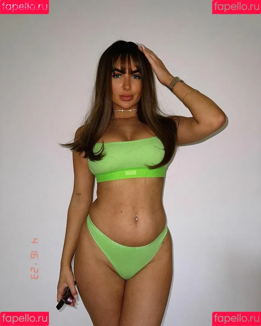 ambsphillips Onlyfans Photo Gallery 