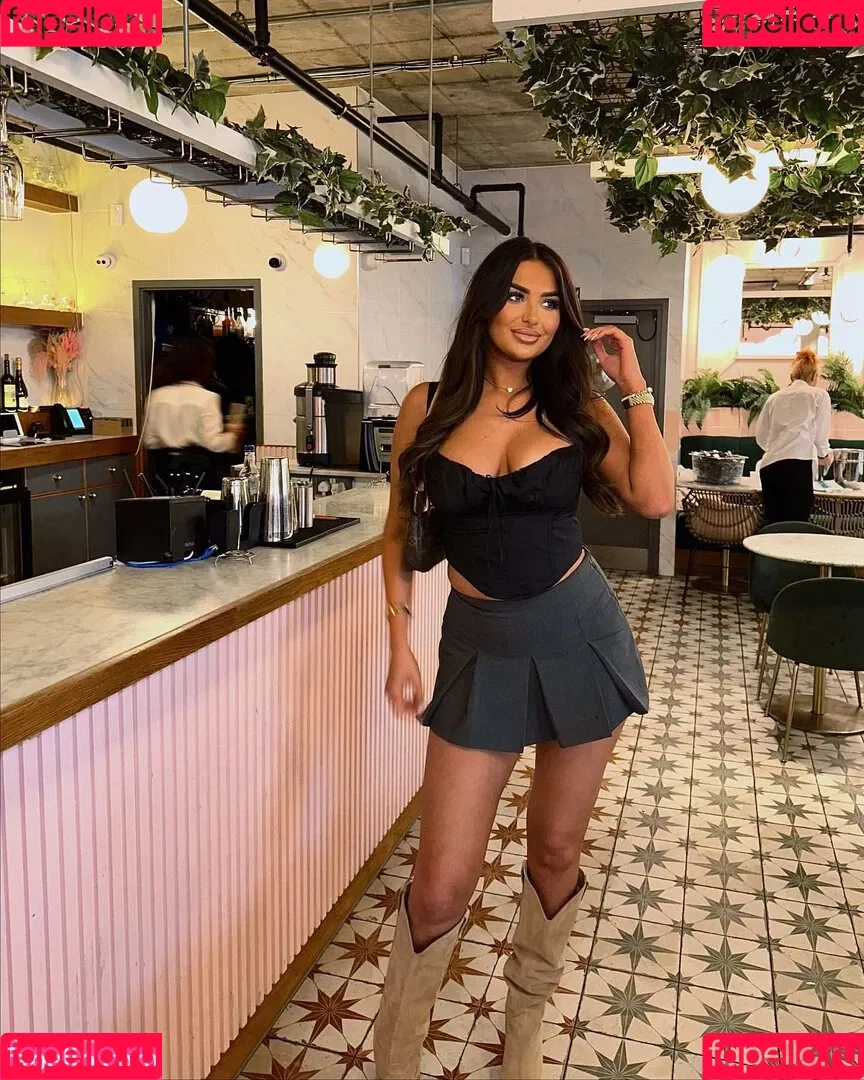 ambsphillips Onlyfans Photo Gallery 