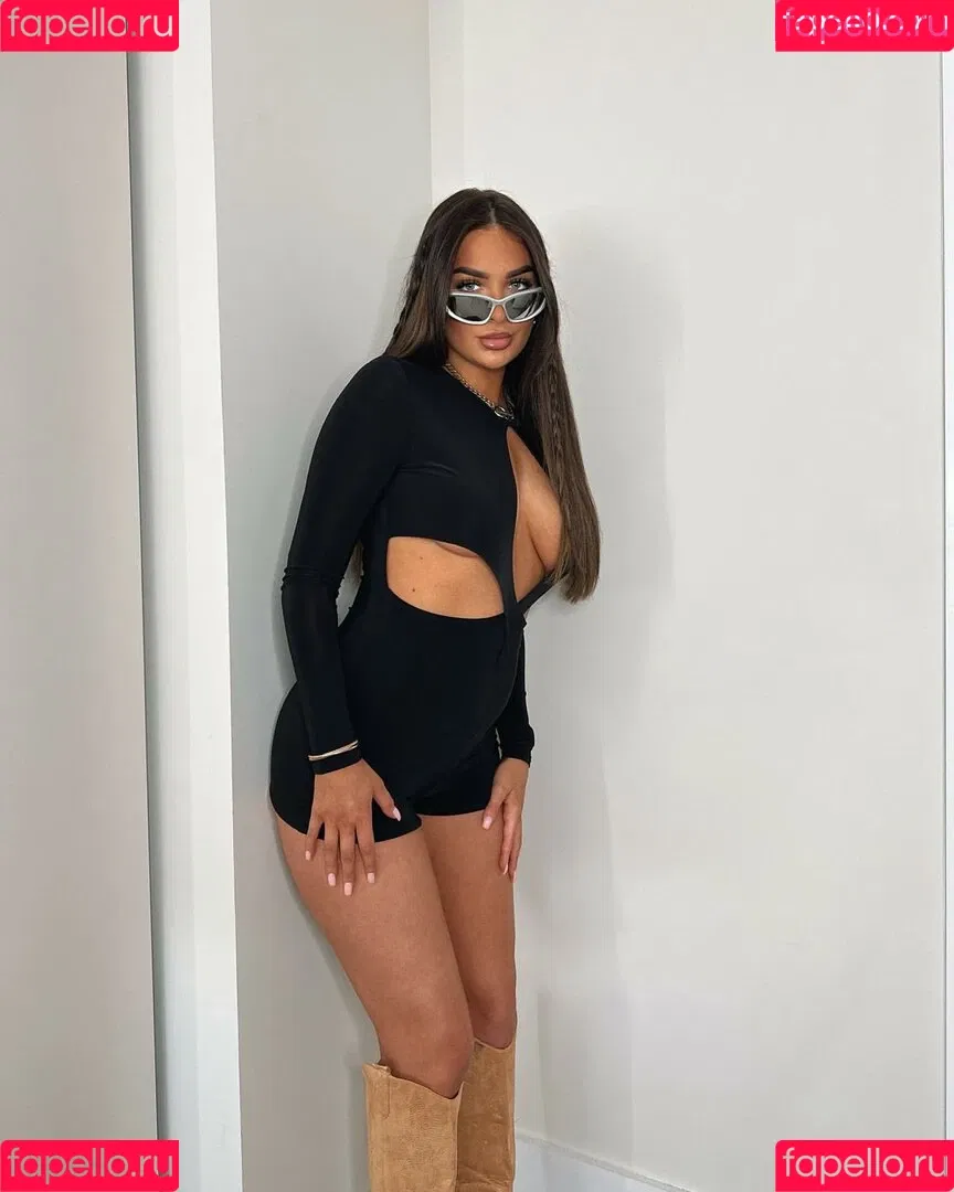 ambsphillips Onlyfans Photo Gallery 
