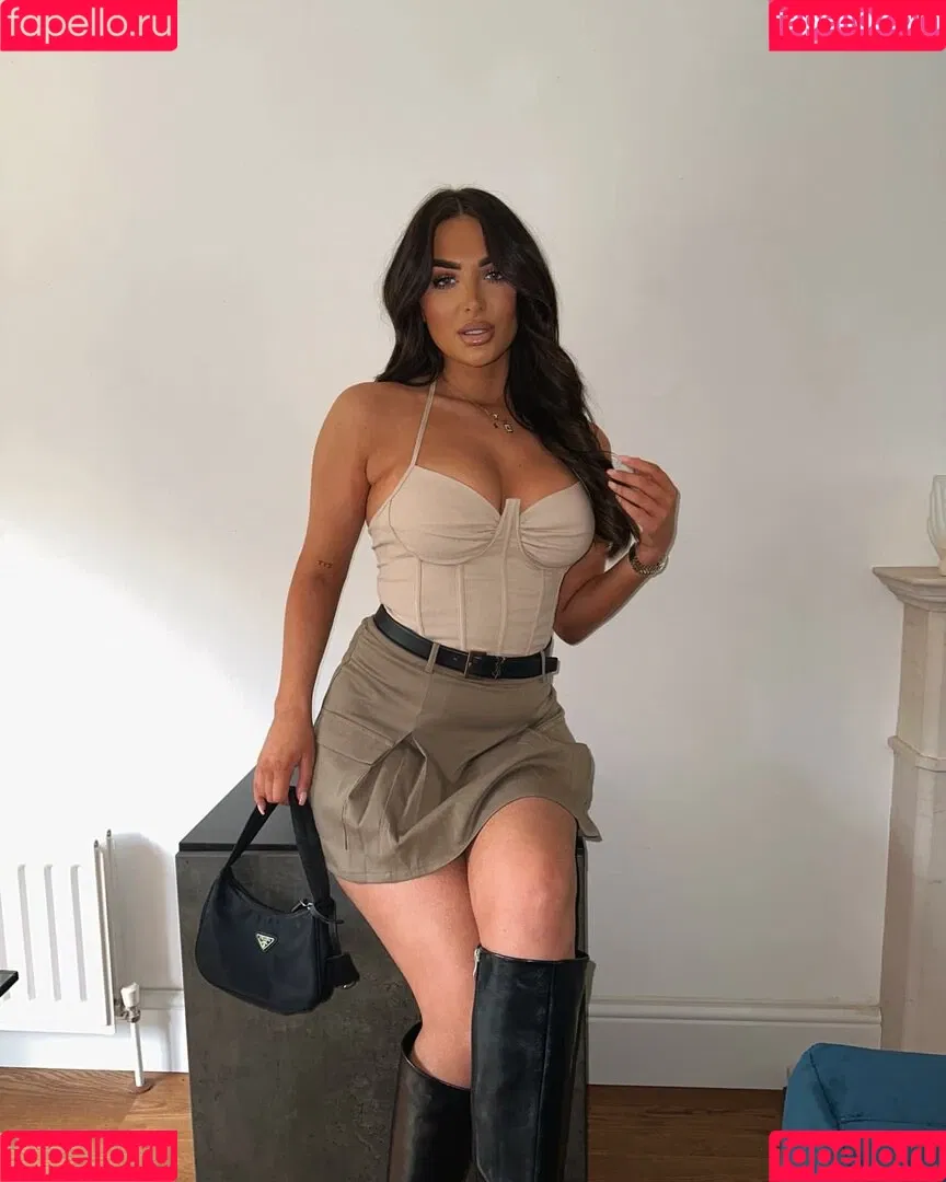 ambsphillips Onlyfans Photo Gallery 