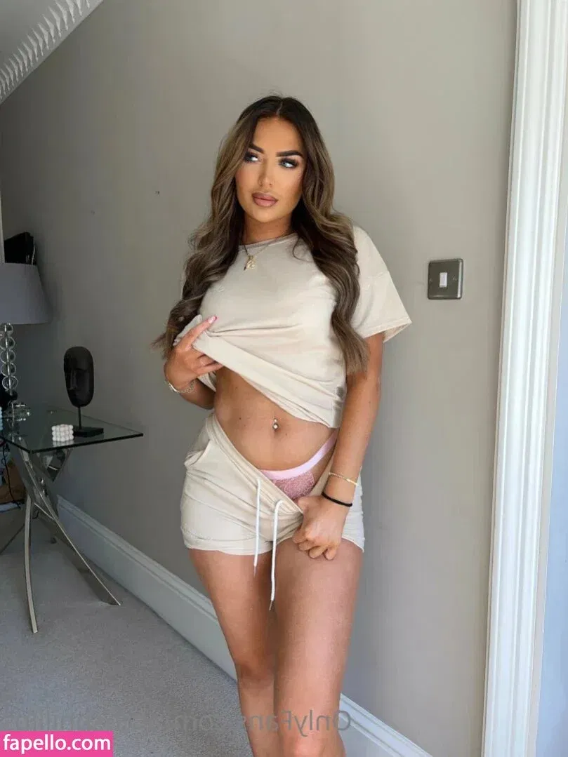 ambsphillips Onlyfans Photo Gallery 