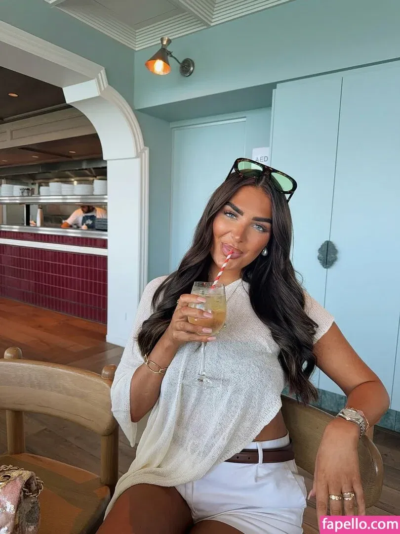 ambsphillips Onlyfans Photo Gallery 