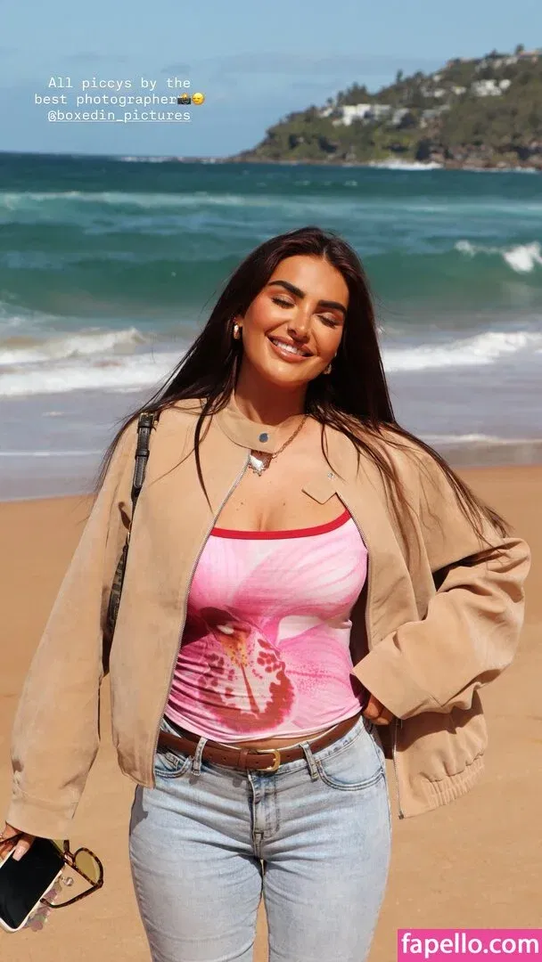 ambsphillips Onlyfans Photo Gallery 