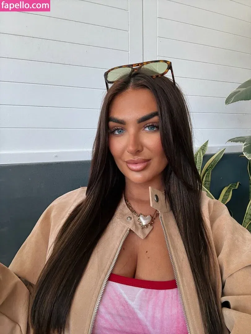 ambsphillips Onlyfans Photo Gallery 