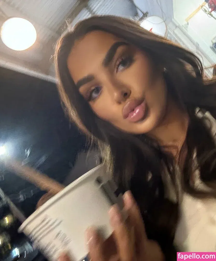 ambsphillips Onlyfans Photo Gallery 