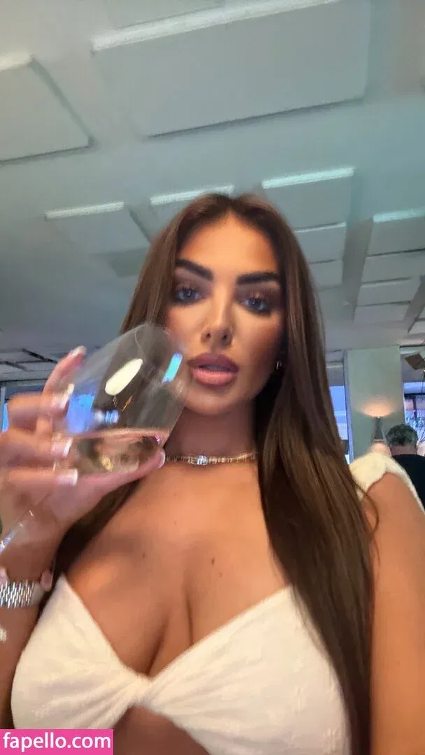 ambsphillips Onlyfans Photo Gallery 