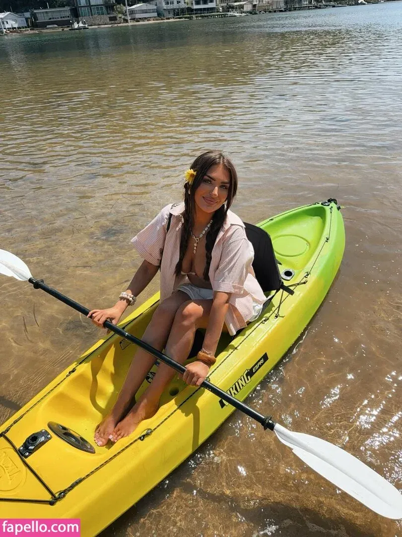 ambsphillips Onlyfans Photo Gallery 