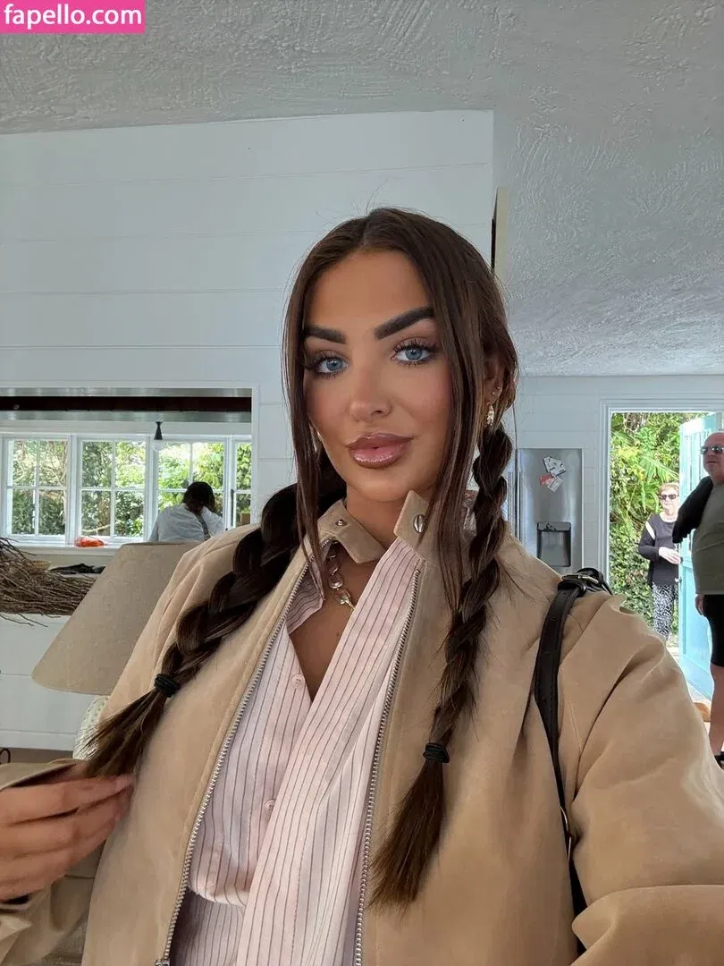 ambsphillips Onlyfans Photo Gallery 